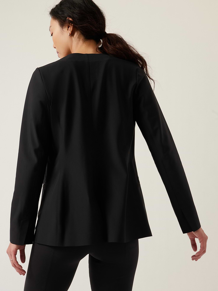 Image 2 of 8, Avenue Blazer