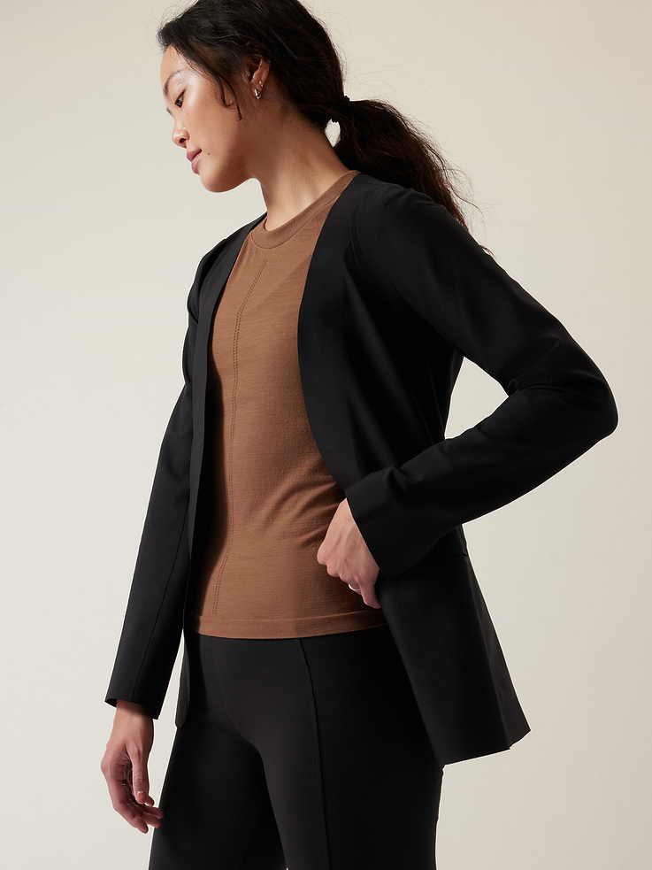 Image 3 of 8, Avenue Blazer
