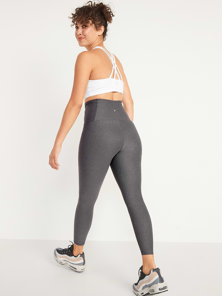 L'image numéro 2 présente Legging de maternité avec soutien postpartum PowerSoft, longueur 7/8