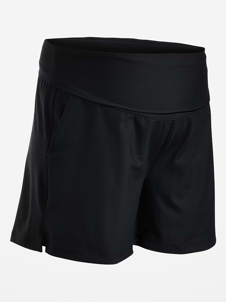 L'image numéro 4 présente Short de maternité PowerSoft à taille rabattable, entrejambe de 12,5 cm