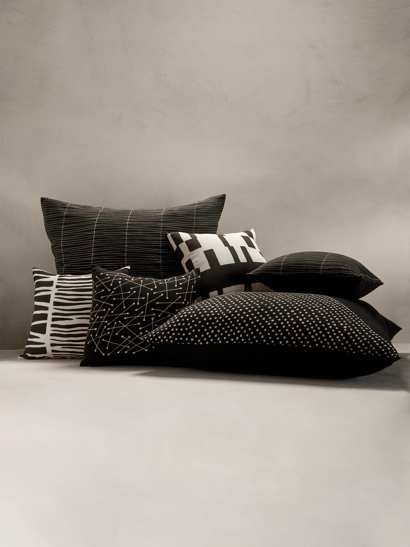Image number 4 showing, Bogolan Mud Cloth Pillow
