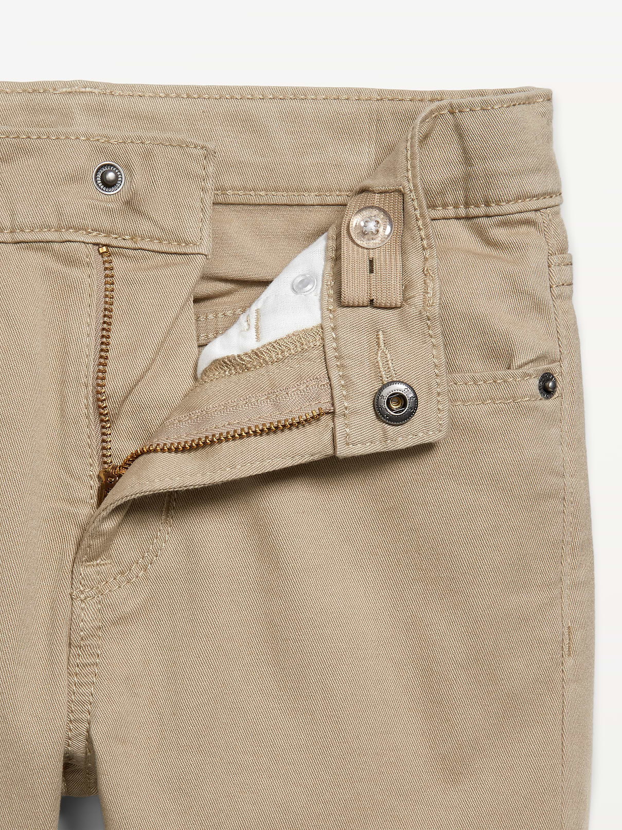 L'image numéro 5 présente Pantalon étroit à extensibilité 360° en sergé pour Garçon