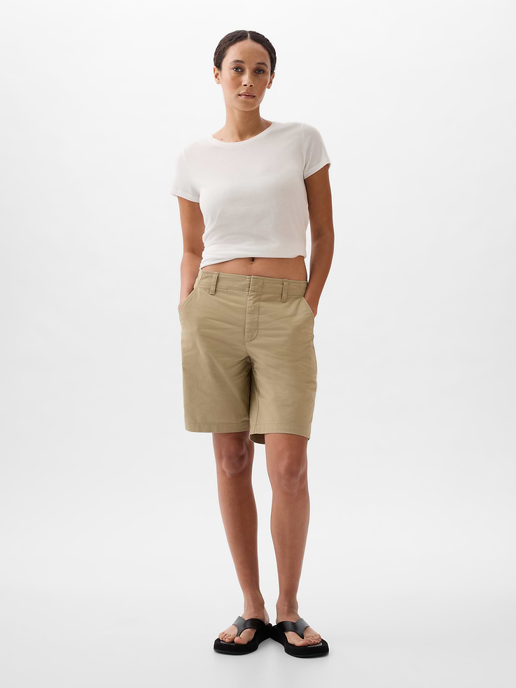 Image 1 of 2, This style is part of our water-saving Washwell program. Compared to conventional wash methods, Washwell has saved millions of liters of water since 2016., Stretch twill weave., Hook and bar closure, zip fly., Front slant pockets, welt pockets at back., Product #875613