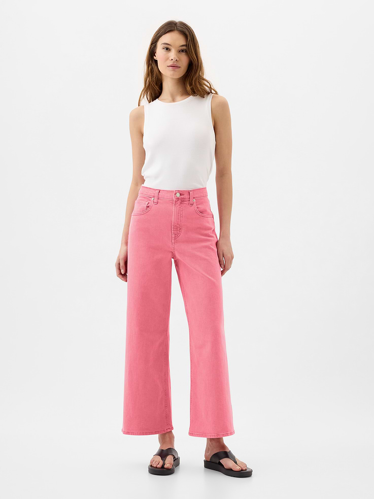 Image 1 of 6, Better denim. Better planet. This denim is part of our water-saving Washwell program. Compared to conventional wash methods, Washwell has saved millions of liters of water since 2016., Low-stretch denim., Button closure, zip fly., Classic five-pocket styling., Product #885215
