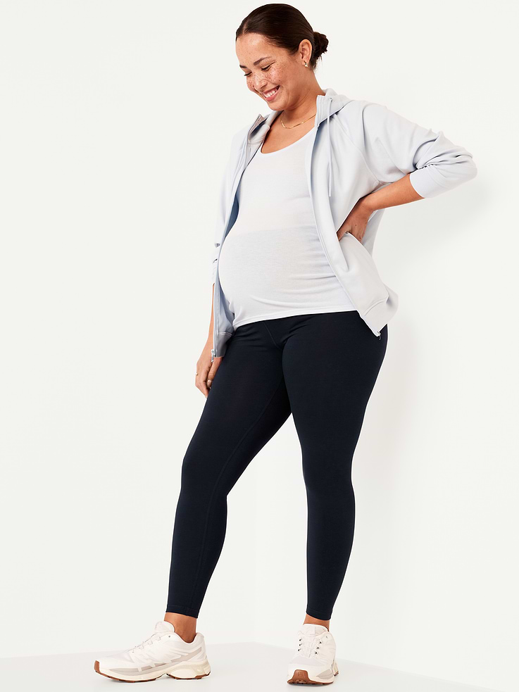 Image number 3 showing, Maternity Rollover-Waist PowerChill 7/8 Leggings