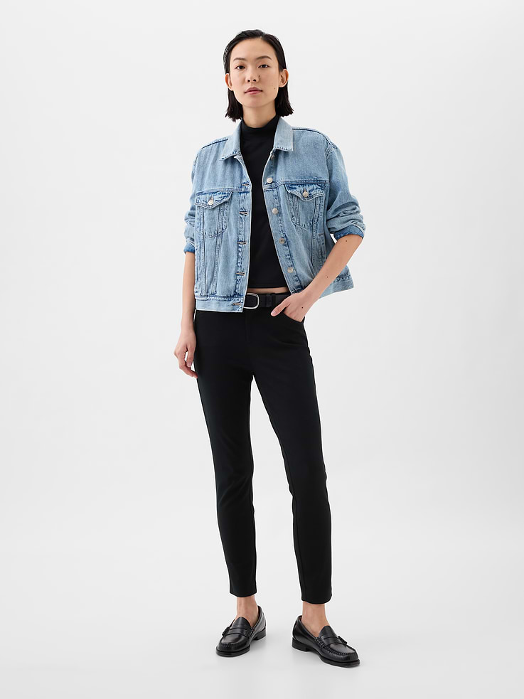 Image 1 of 8, Smooth bi-stretch weave., Hook & bar closure, zip fly., Slant pockets at front, rear welt pockets., This product was made in a factory that invests in gender equity and women’s empowerment through RISE. Learn more at gapinc.com/equity., Product #350133