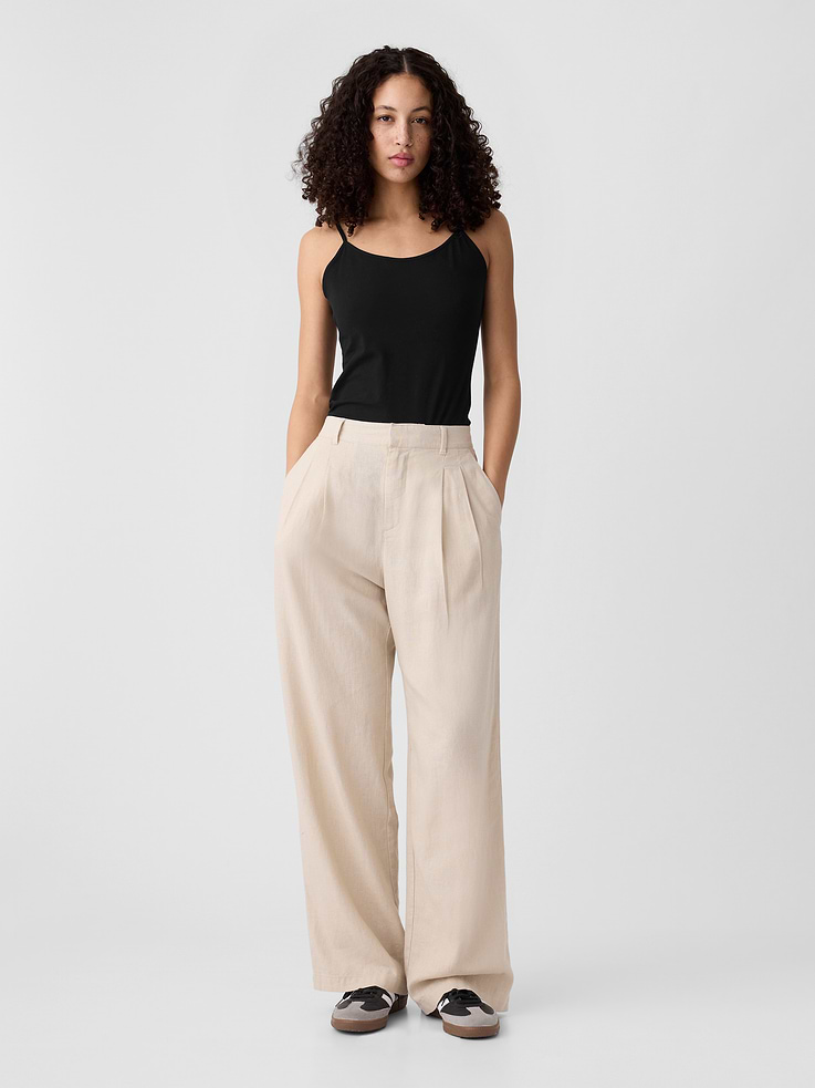 Image number 3 showing, Fitted Cami