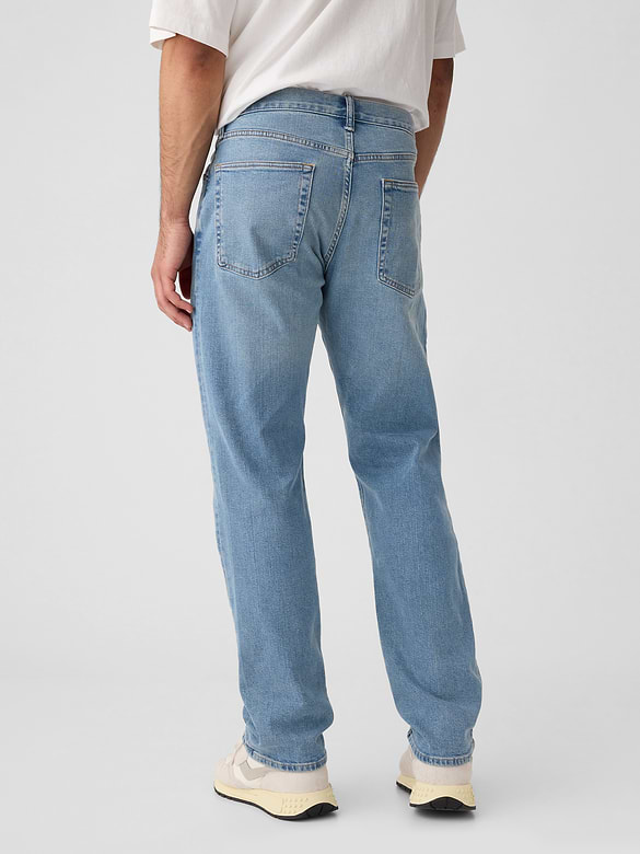 Straight Jeans