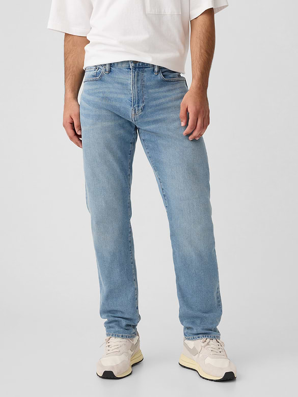 Straight Jeans