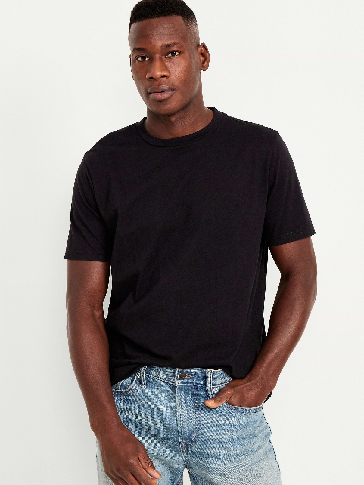 L'image numéro 2 présente T-shirt ras du cou uni pour Homme (paquet de 3)