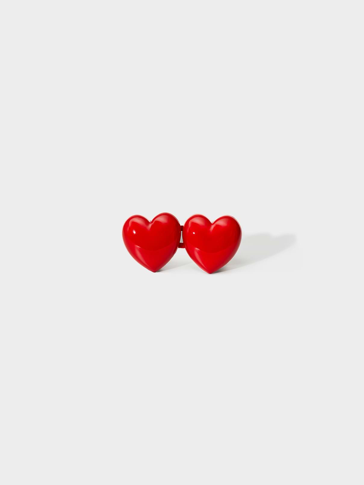 Image 1 of 3, Fix your jeans waistband with our heart-shaped jean adjuster., Perfect for baggy jeans, skirts, or just for the right snatch.