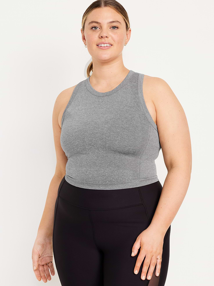 L'image numéro 7 présente Camisole courte ajustée Fluidité sans coutures