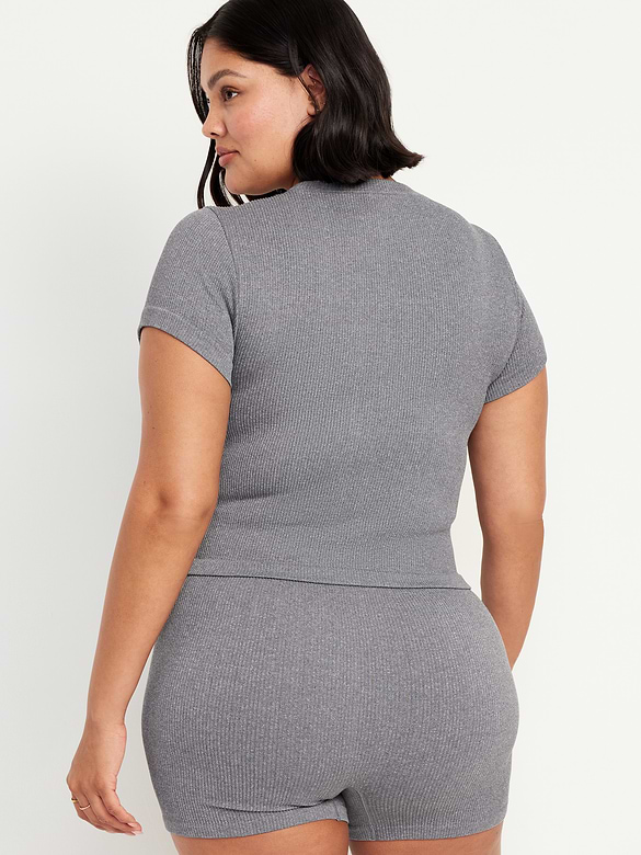 Exhale Seamless Fitted Rib T-Shirt