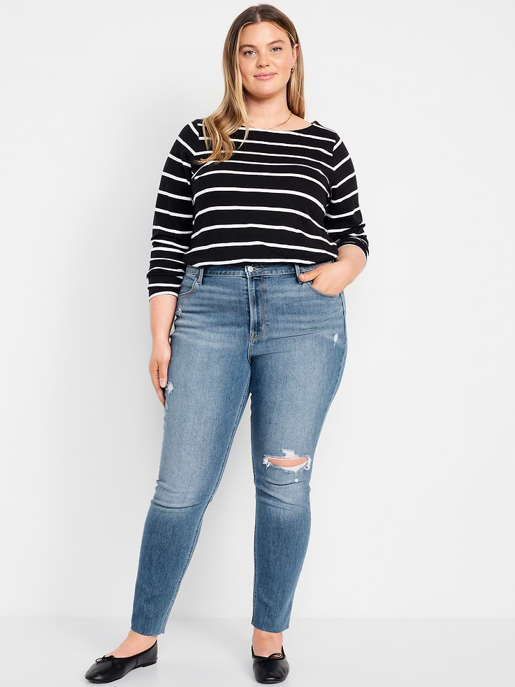 Image number 7 showing, High-Waisted Wow Straight Ankle Jeans