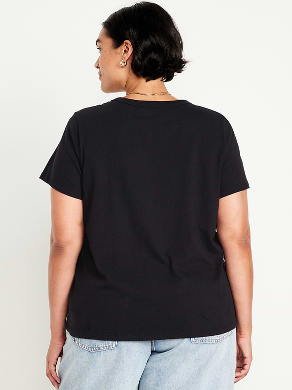 EveryWear Logo Graphic T-Shirt