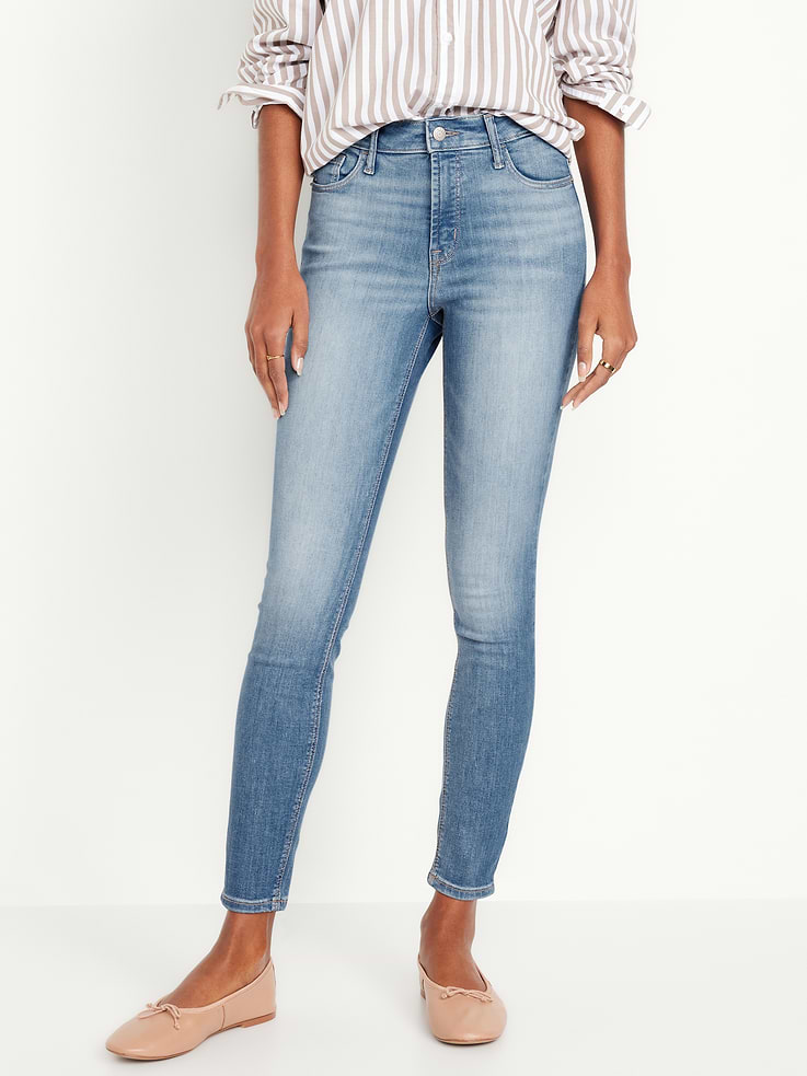 L'image numéro 2 présente Jean Rockstar super ajusté à taille haute