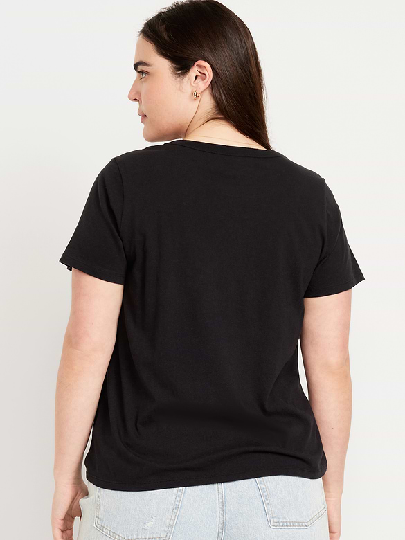 EveryWear Logo Graphic T-Shirt