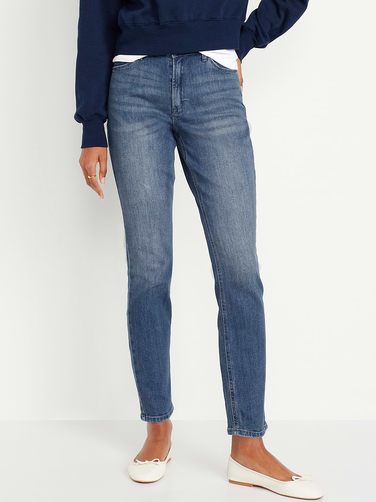 Image number 2 showing, High-Waisted Wow Straight Ankle Jeans