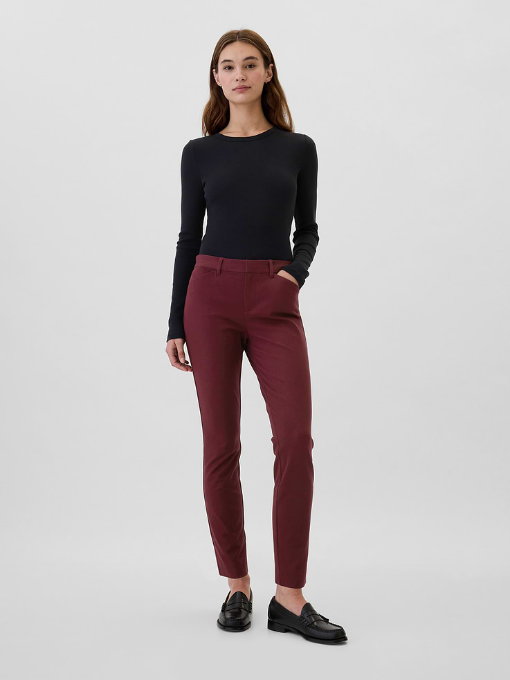 Image 1 of 7, Smooth bi-stretch weave., Hook & bar closure, zip fly., Slant pockets at front, rear welt pockets., This product was made in a factory that invests in gender equity and women’s empowerment through RISE. Learn more at gapinc.com/equity., Product #350133