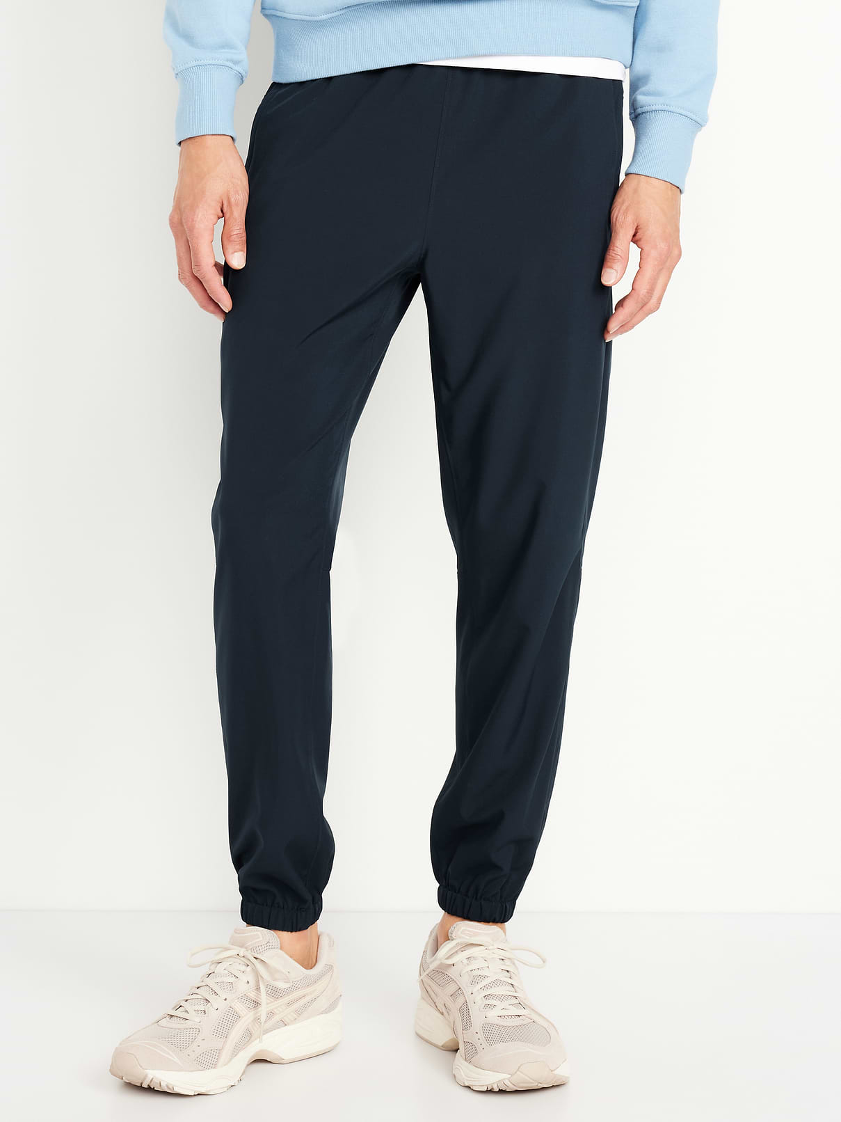 L'image numéro 1 présente Pantalon de jogging d’entraînement Indispensable