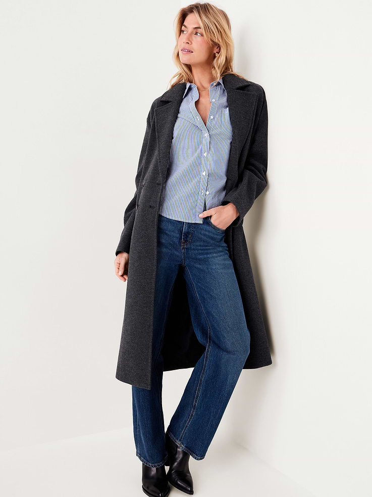 Image number 3 showing, Classic Button-Down Shirt
