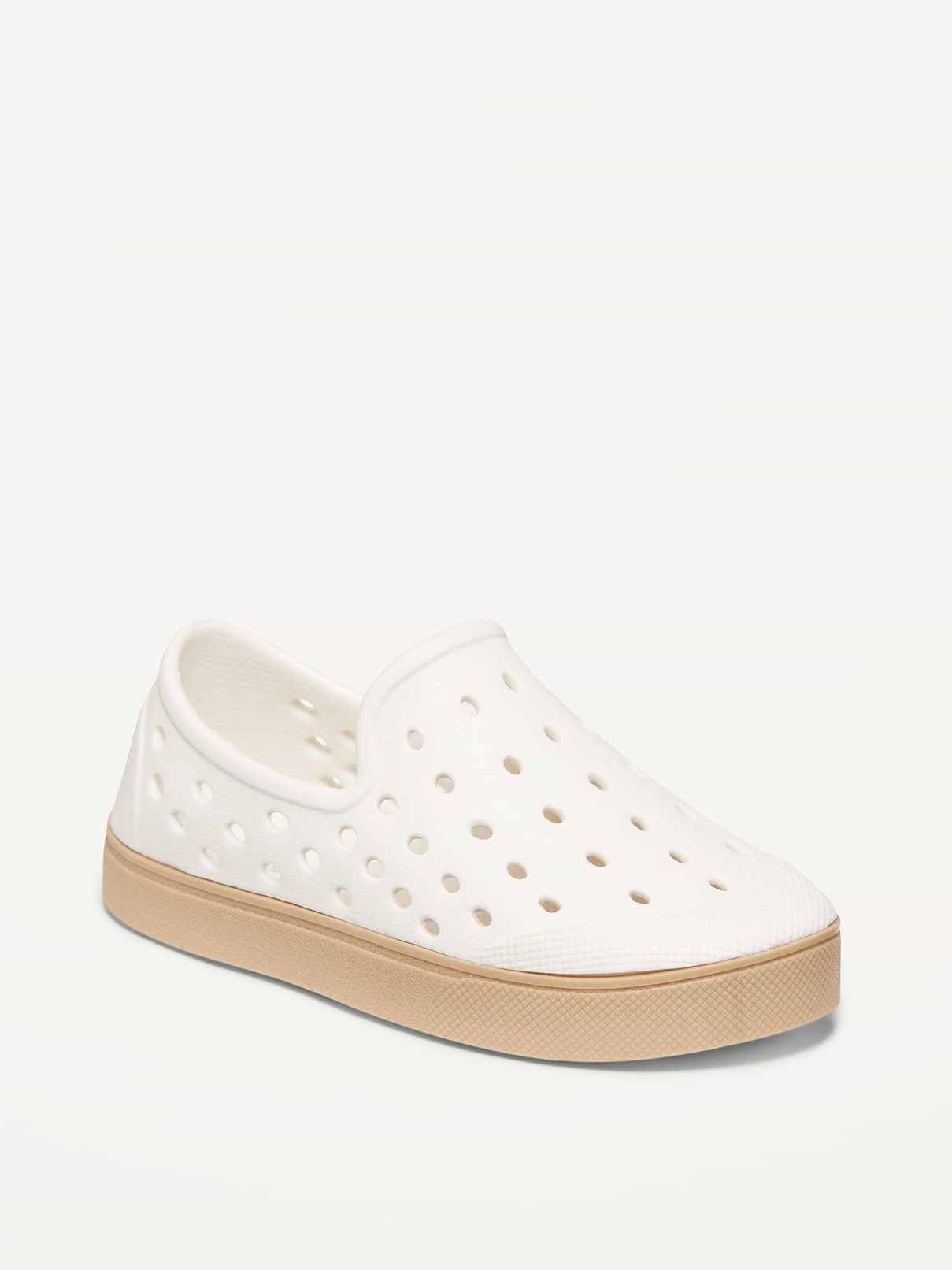 L'image numéro 1 présente Chaussures perforées à enfiler pour tout-petit garçon (faites en partie de matières végétales)