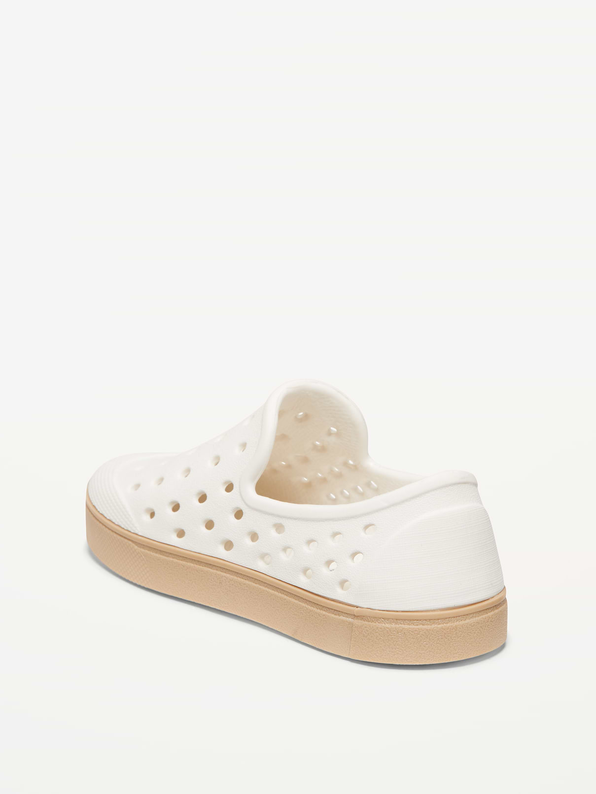 L'image numéro 3 présente Chaussures perforées à enfiler pour tout-petit garçon (faites en partie de matières végétales)