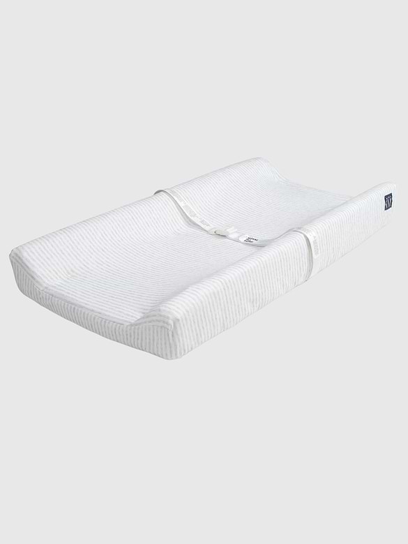 babyGap Contoured Changing Pad with Cooling Cover