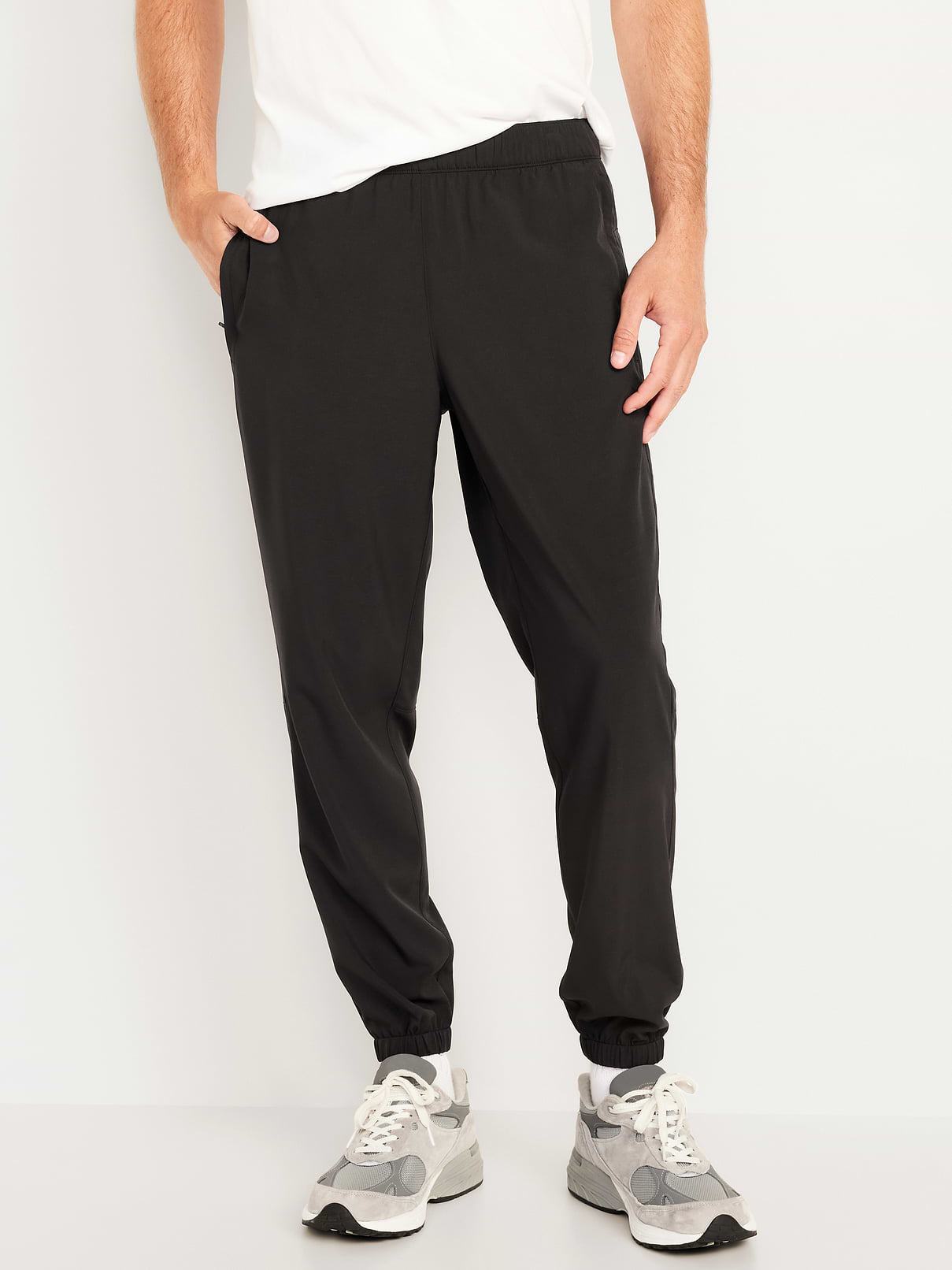 Image number 3 showing, StretchTech Workout Joggers and Shorts Set