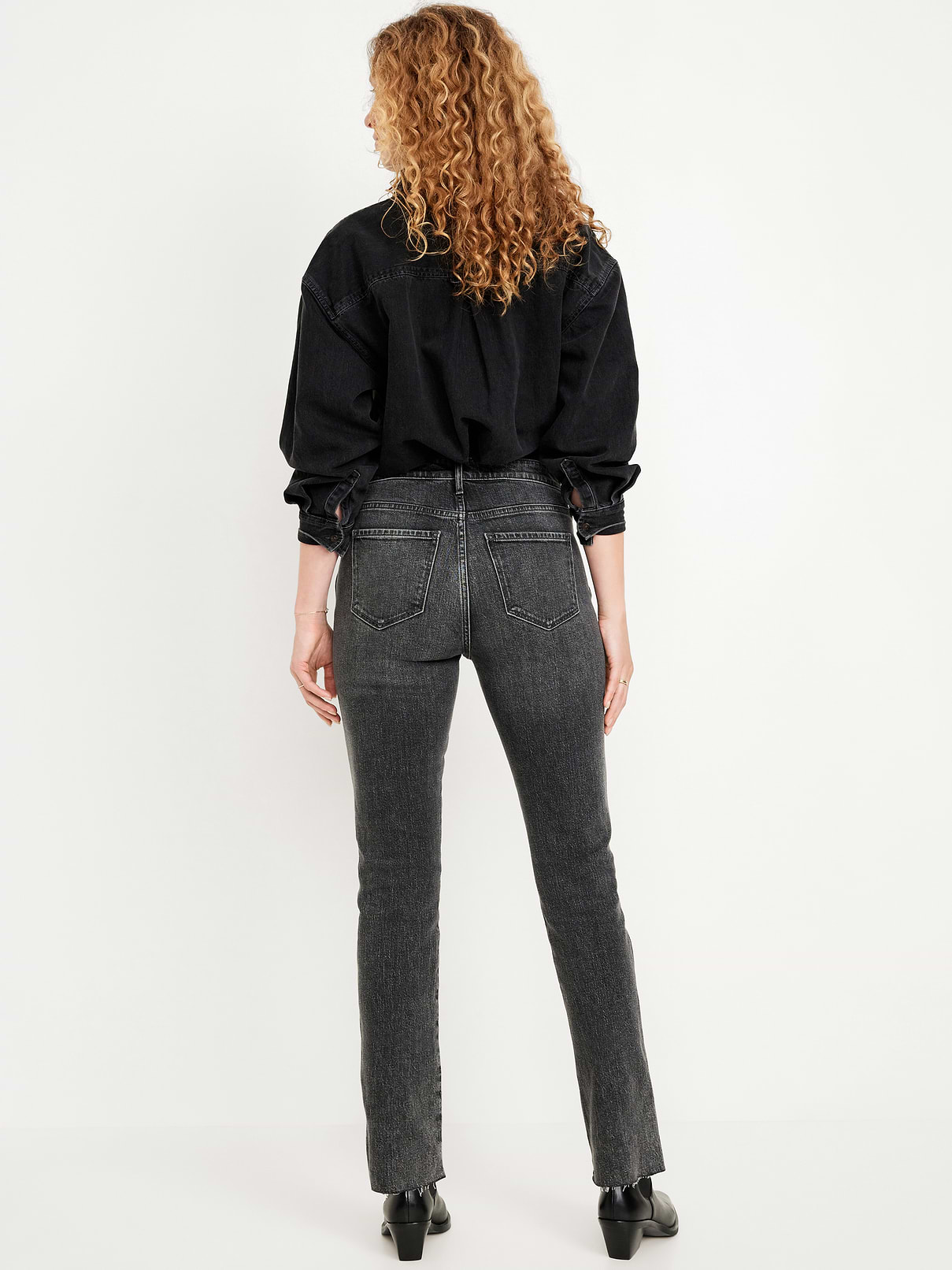 L'image numéro 3 présente Jean étroit vintage à taille haute