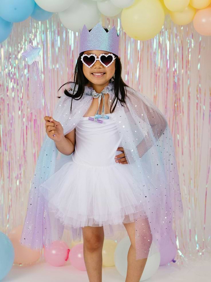 Image number 2 showing, Sweet Wink Stardust Dress Up Kit