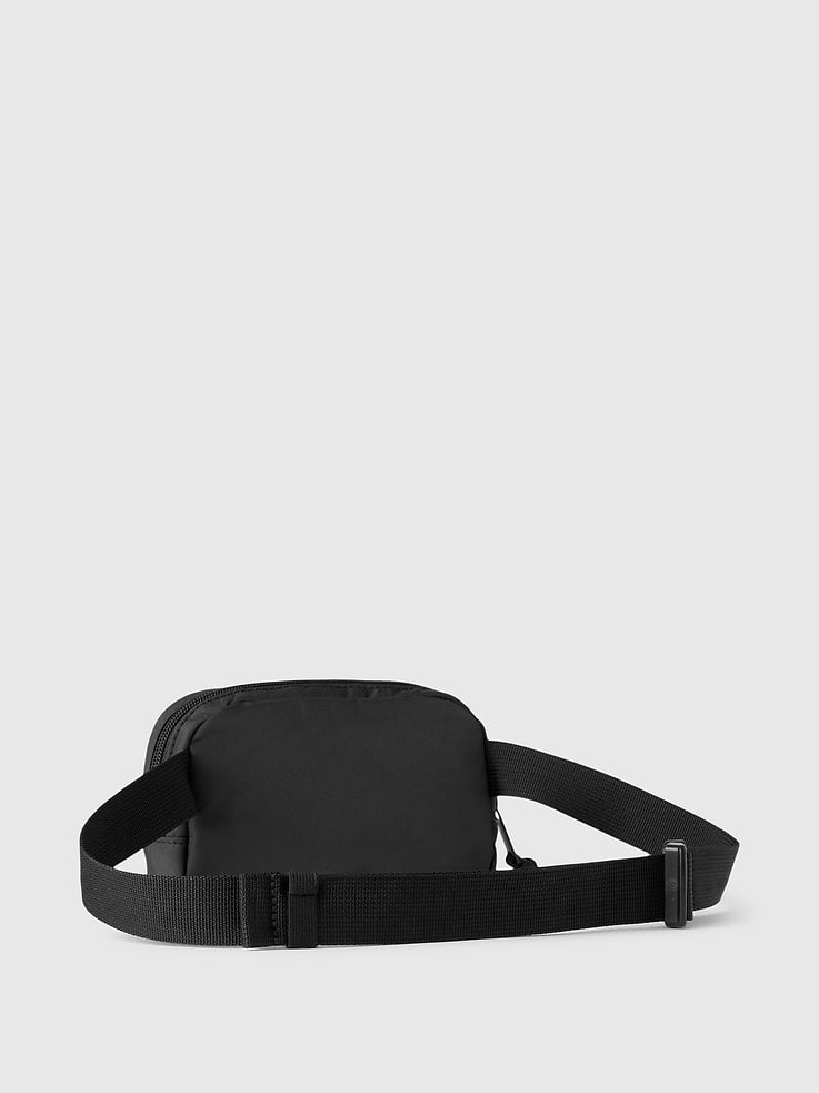 Image number 2 showing, GapFit 100% Recycled Belt Bag