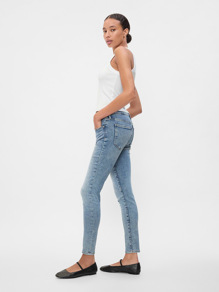Image number 3 showing, Mid Rise Universal Skinny Jeans
