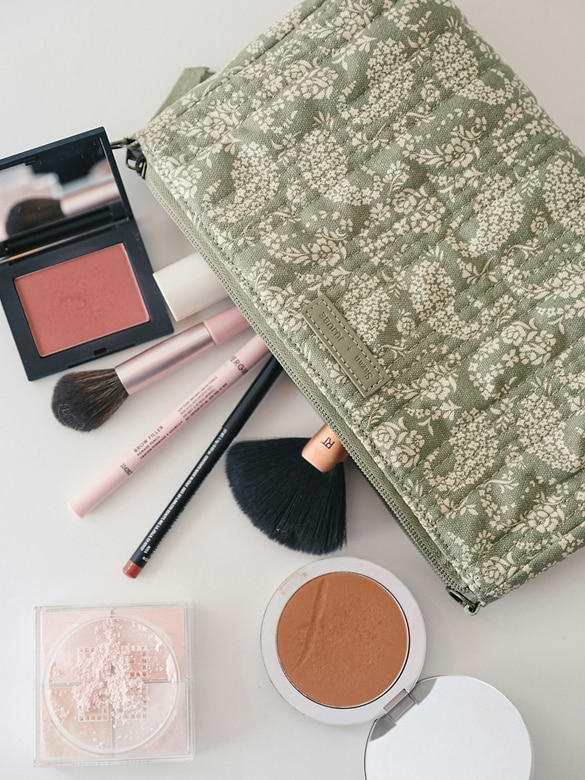Sazan x JuJuBe 3 Piece Pouch Set