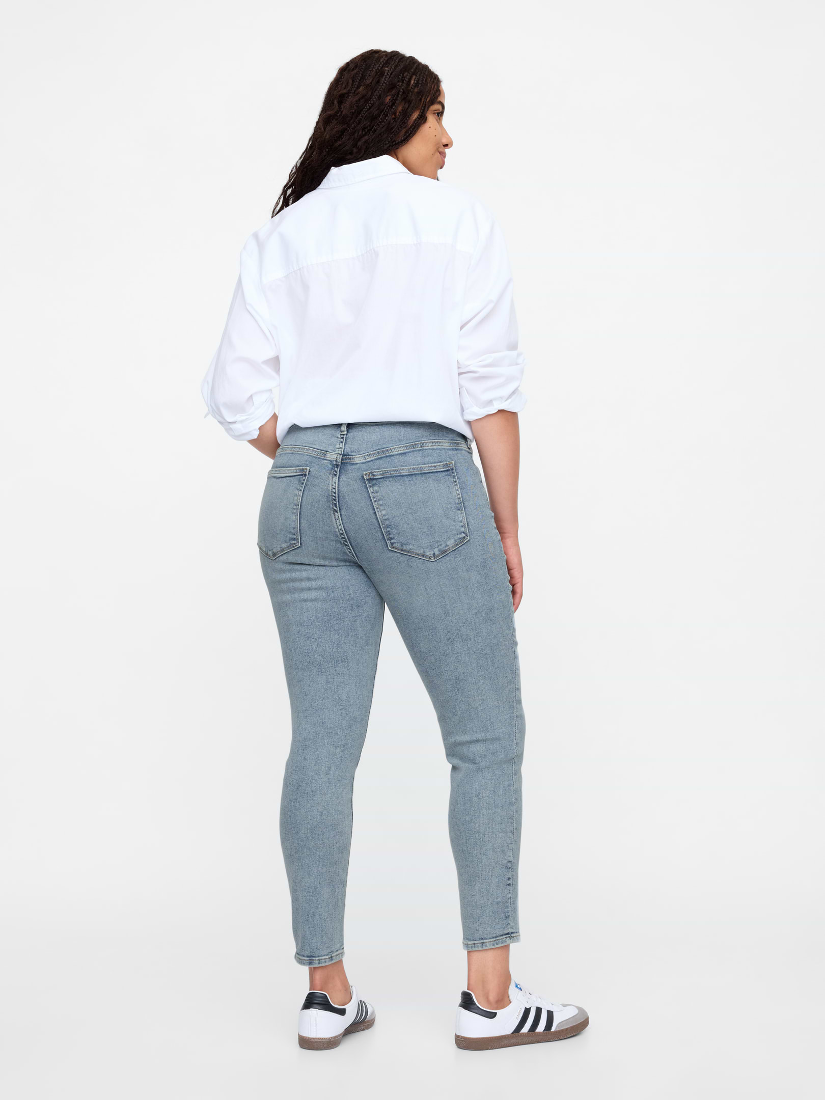 Mid Rise Universal Skinny Jeans | Gap Factory