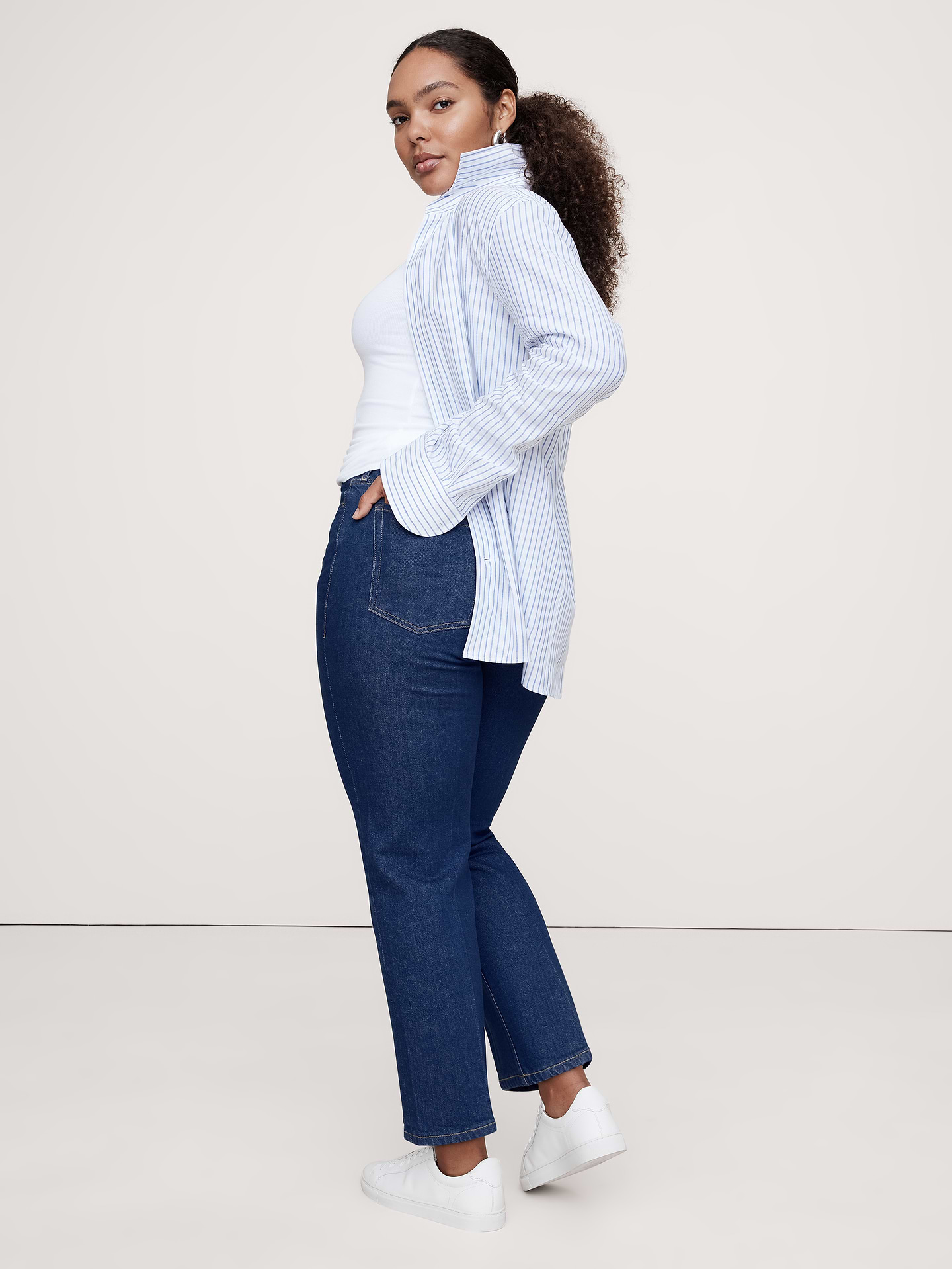 Image number 5 showing, High-Rise Straight Jean
