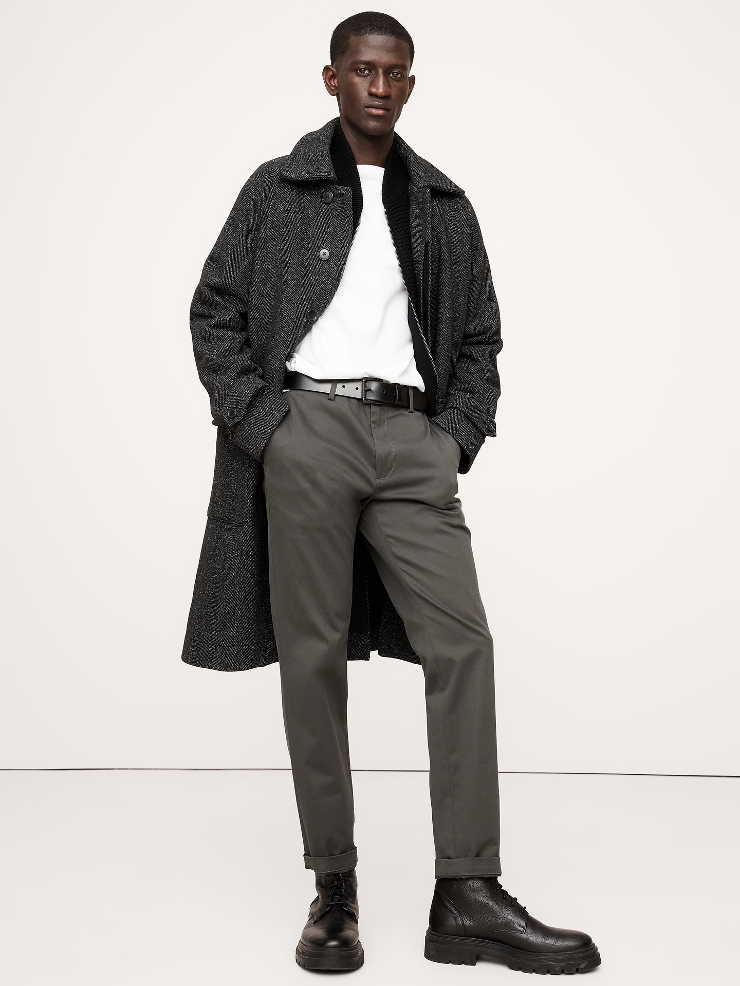Image number 1 showing, Slim Rapid Movement Chino