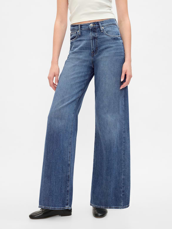 High Rise Wide-Leg Jeans
