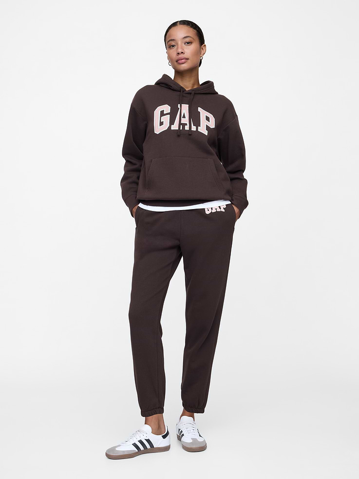 Image number 3 showing, Gap Logo Hoodie