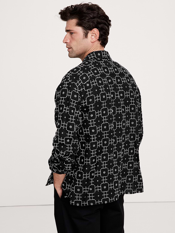 Standard-Fit Embroidered Linen Resort Shirt