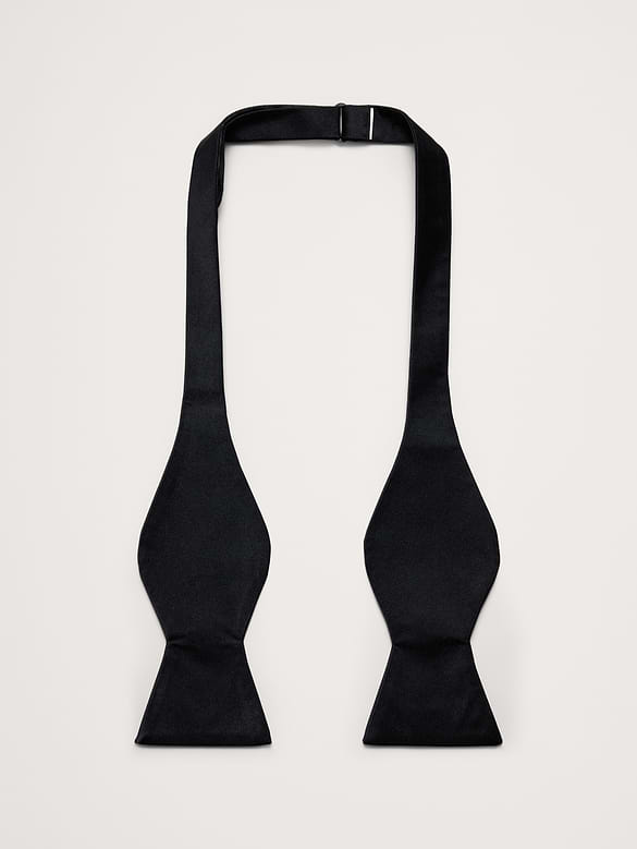 Signature Silk Bow Tie