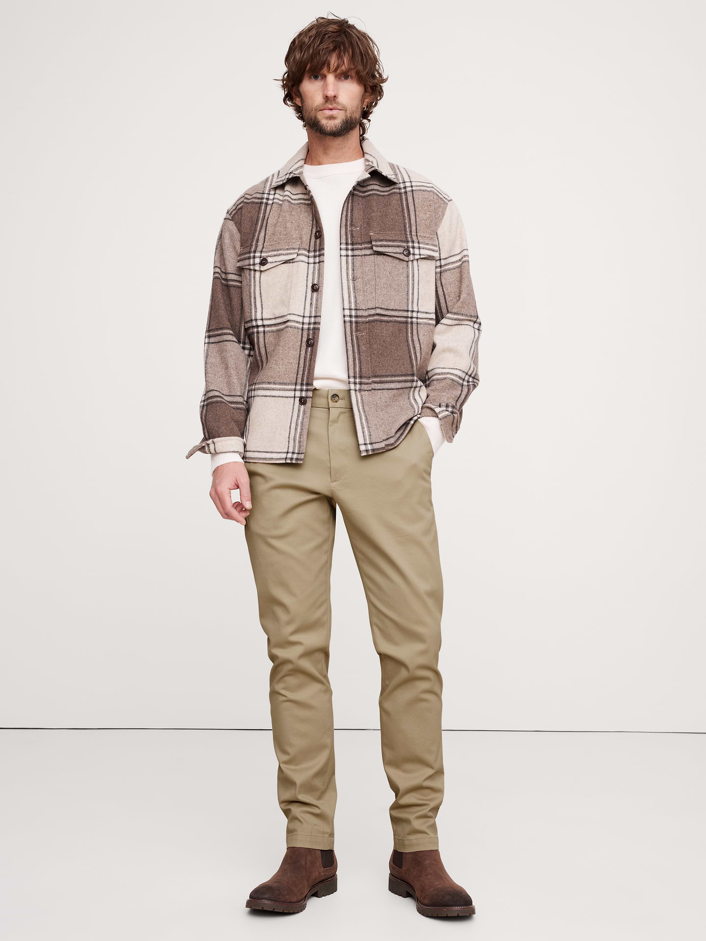 Image number 1 showing, Slim Rapid Movement Chino