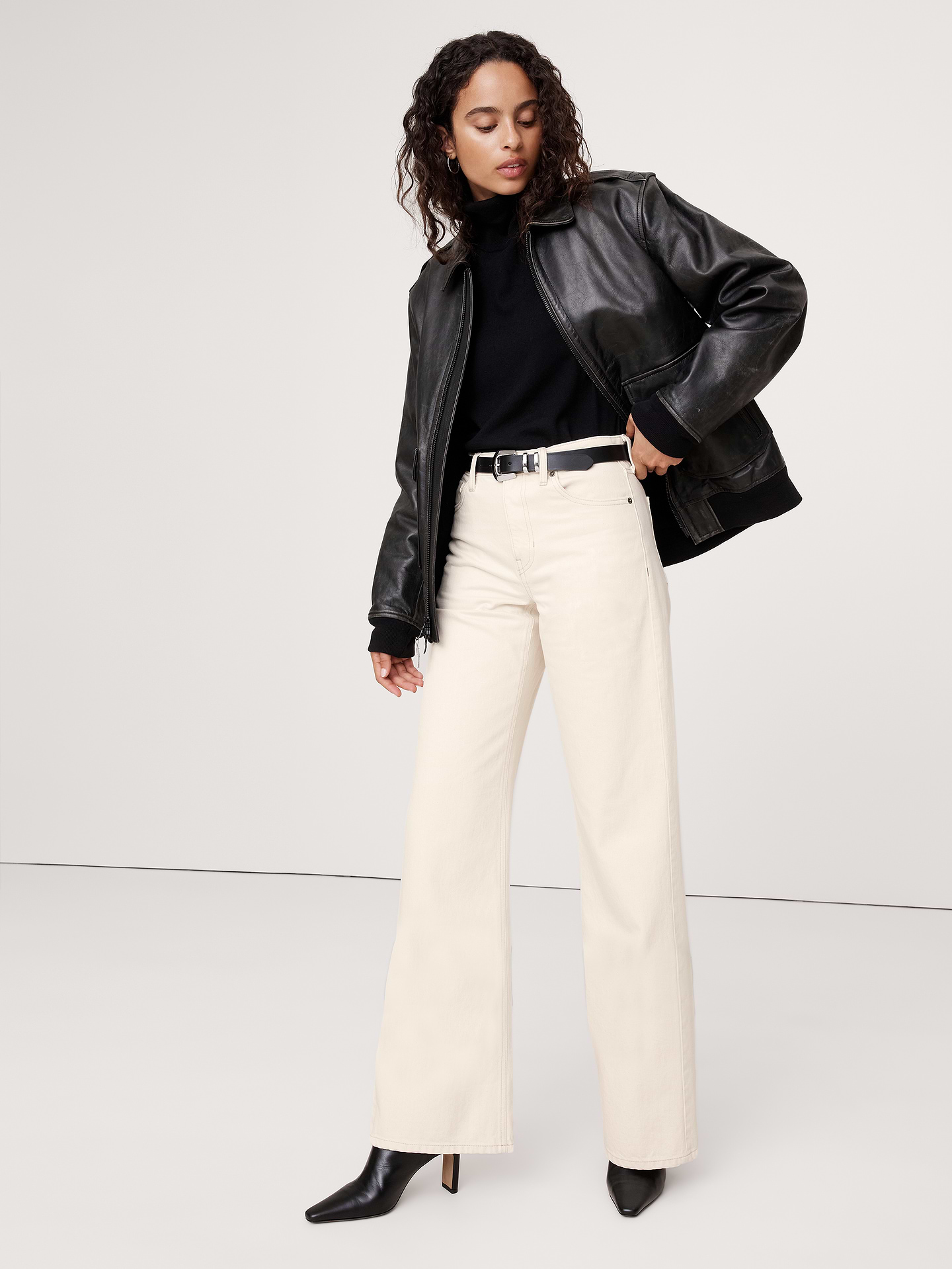 Image number 1 showing, The Icon Classic Wide-Leg Jean
