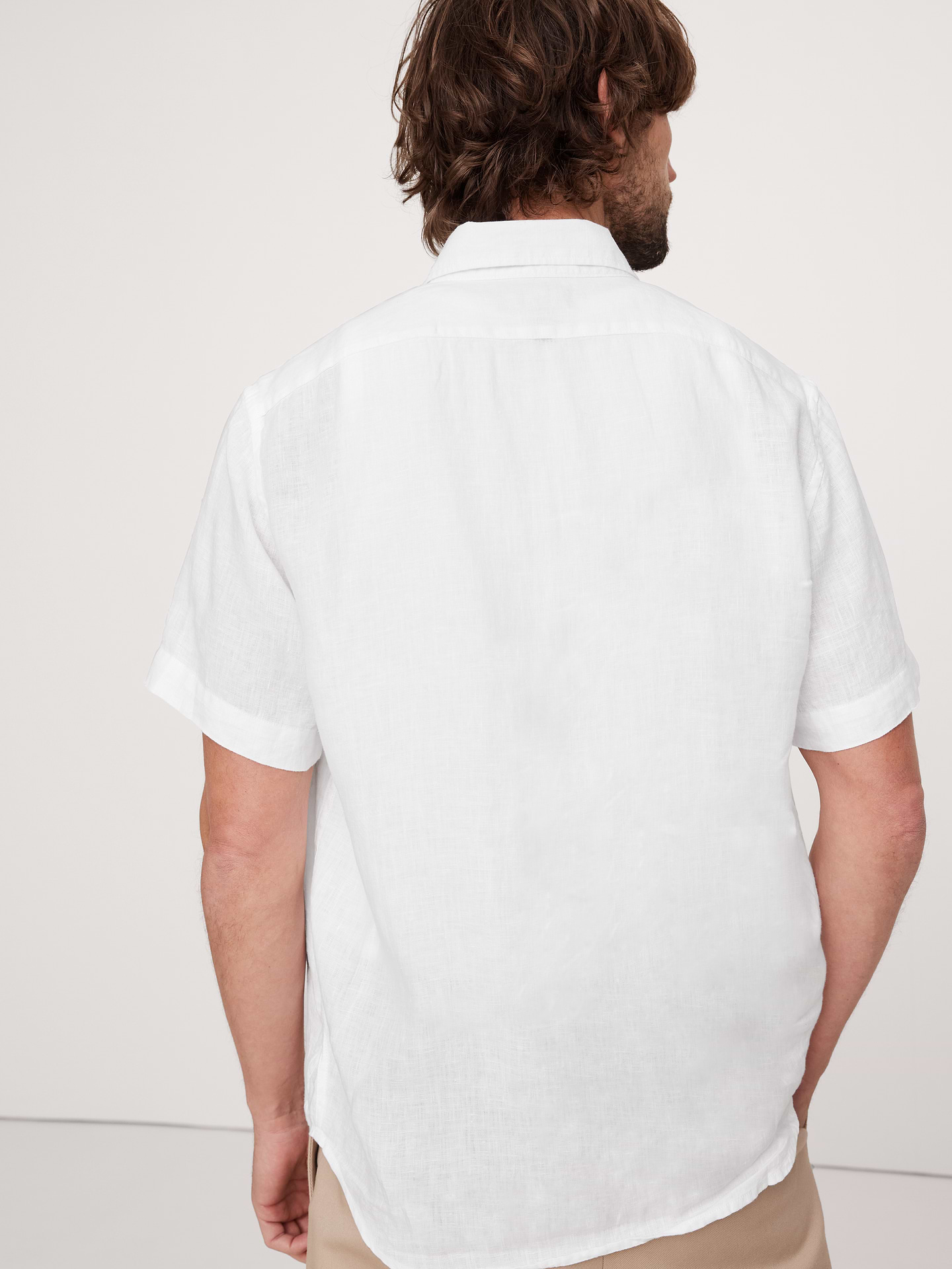 Image number 2 showing, Standard-Fit Linen Short-Sleeve Shirt