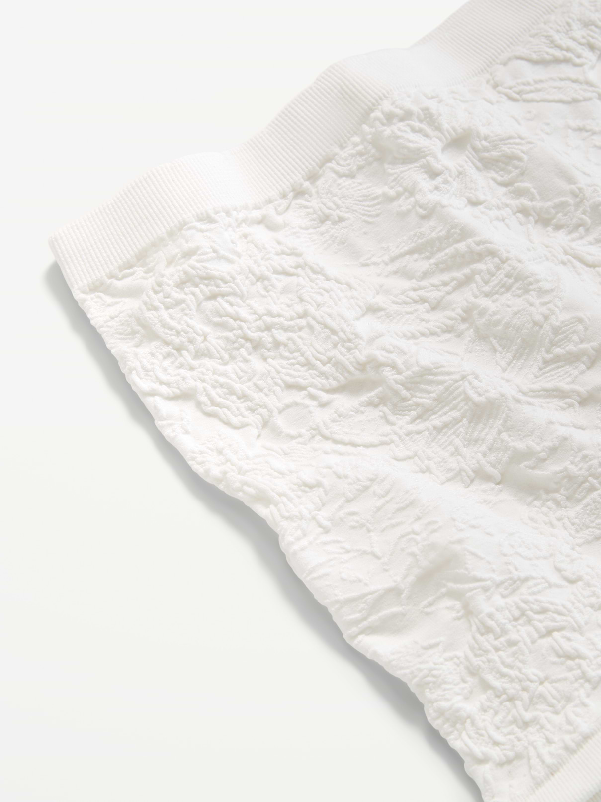 Image number 4 showing, Mid-Rise Seamless Lace Boyshort Underwear