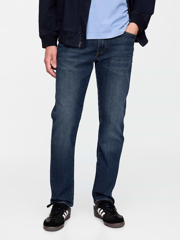 Straight Jeans