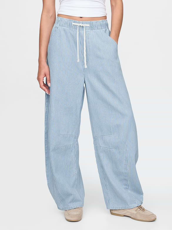 Mid Rise UltraSoft Denim Stripe Easy Horseshoe Jeans