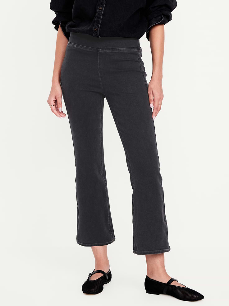Image number 2 showing, High-Waisted Weekender Pull-On Crop Flare Jeans