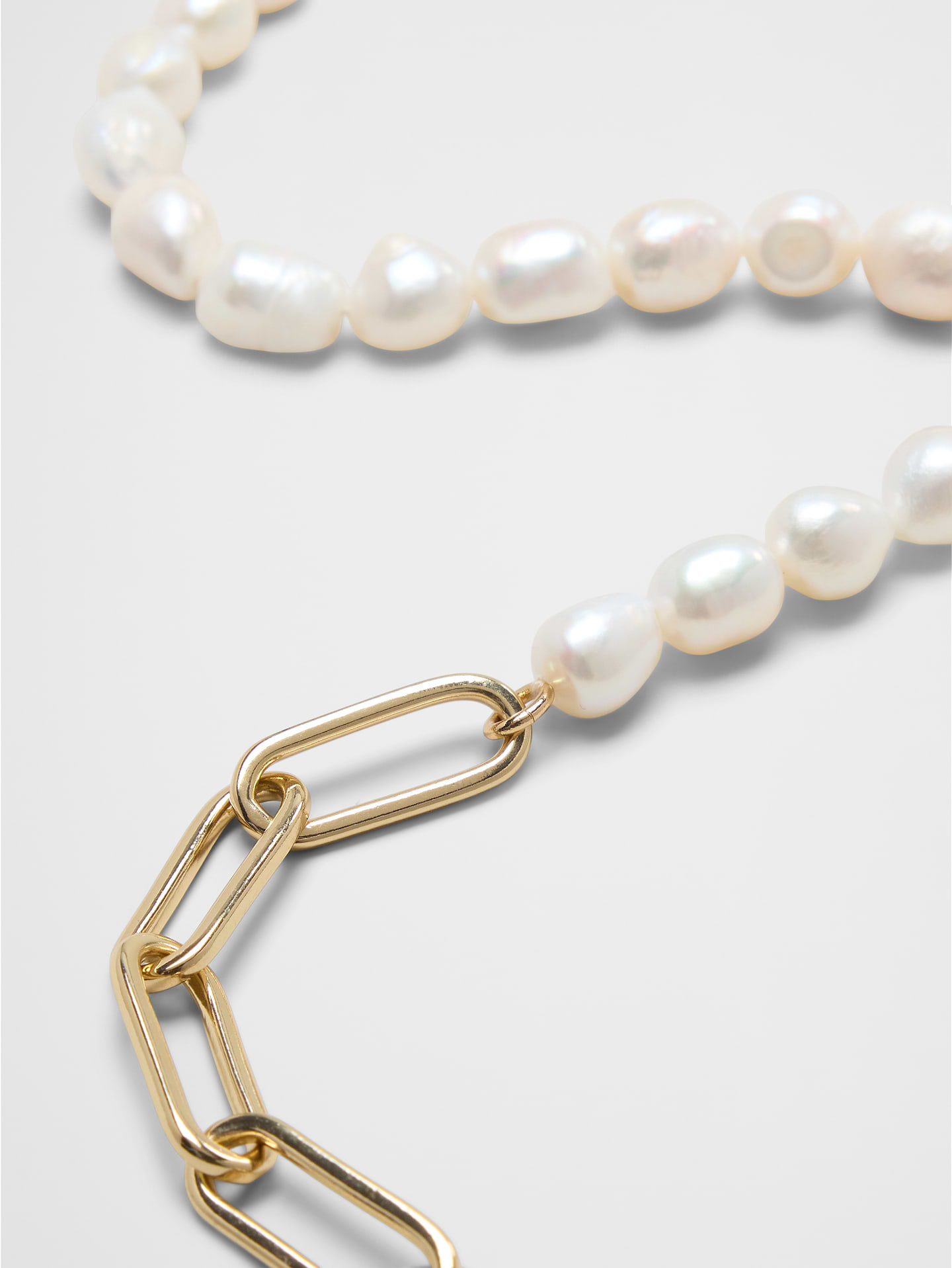 Image 3 of 3, Pearl Chain Link Necklace