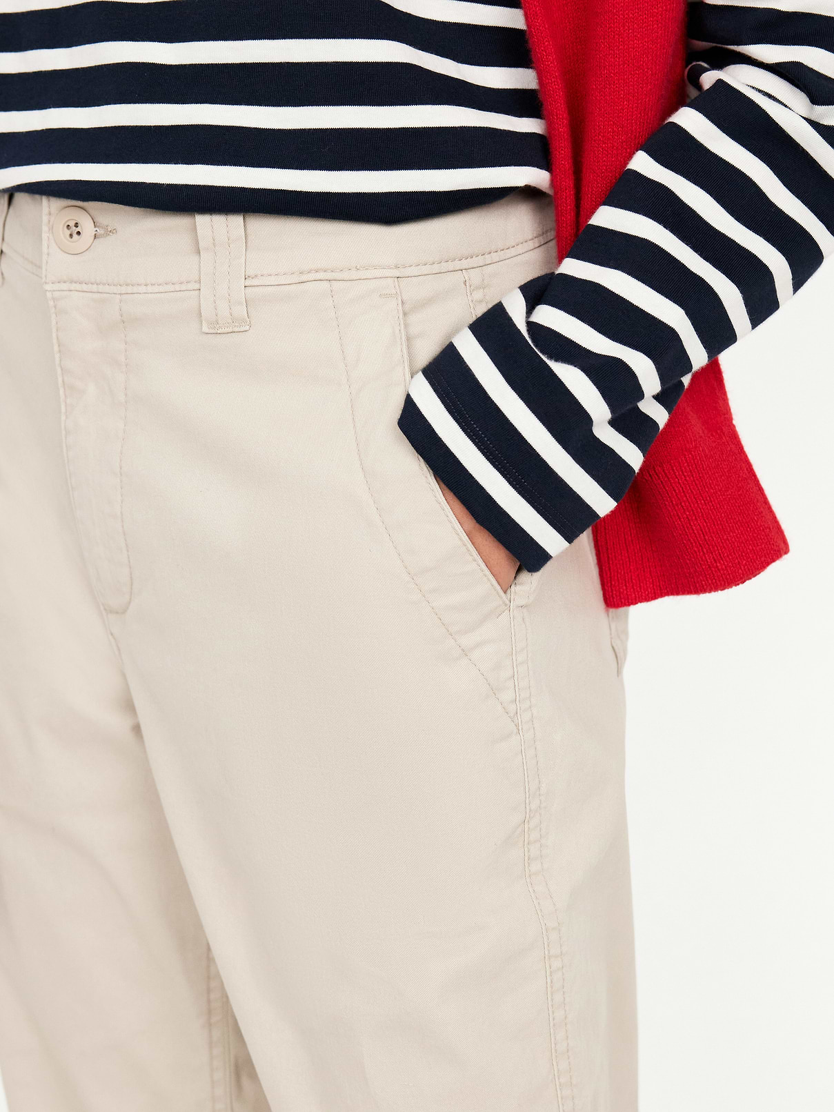 Image number 2 showing, High-Waisted OGC Chino Tapered Straight Pants